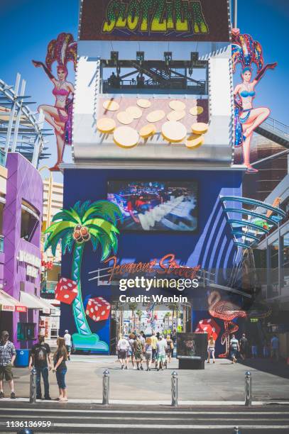 fremont street - fremont street las vegas stock pictures, royalty-free photos & images