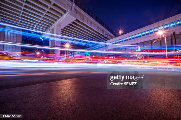 urban road - elevated road stock pictures, royalty-free photos & images