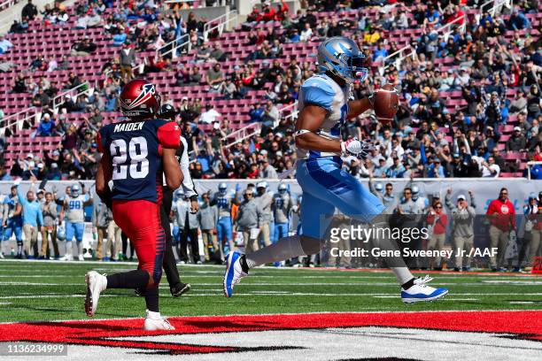 Nick Truesdell of the Salt Lake Stallions scores a touchdown against the the Memphis Express in the first quarter at Rice Eccles Stadium on March 16,...