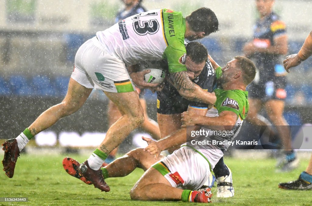 NRL Rd 1 - Titans v Raiders