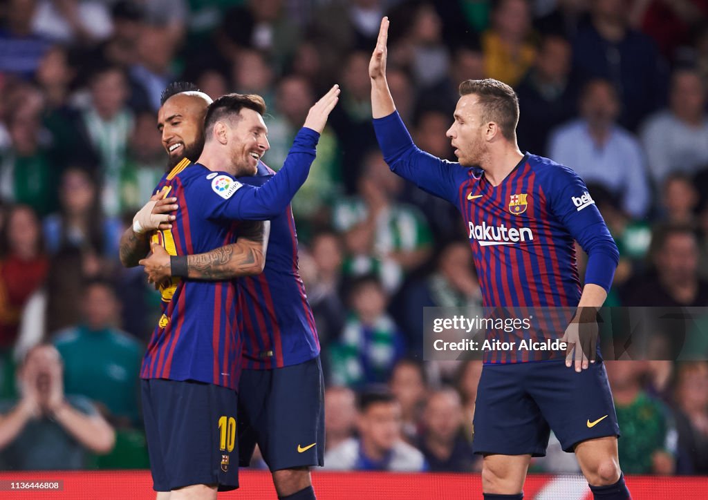 Real Betis Balompie v FC Barcelona - La Liga