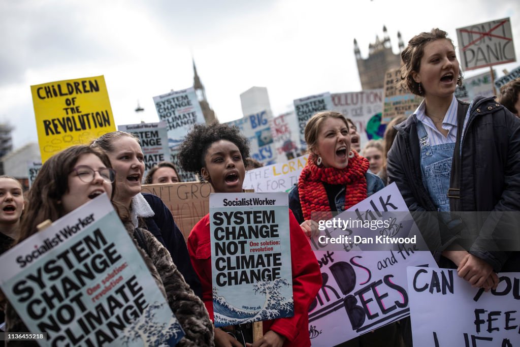 YouthStrike4Climate Takes Place Across The UK