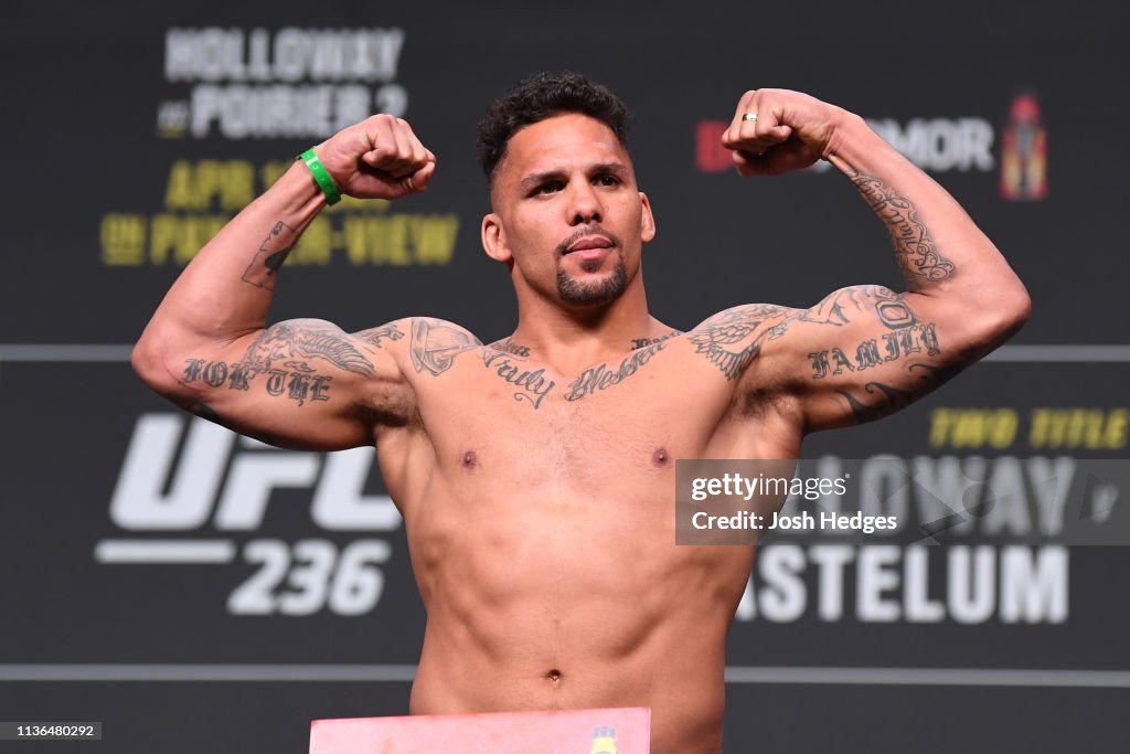 UFC 236: Weigh-ins