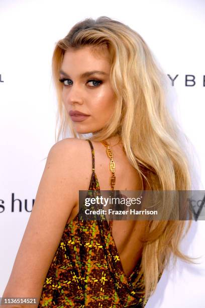 Stella Maxwell attends The Daily Front Row's 5th Annual Fashion Los Angeles Awards at Beverly Hills Hotel on March 17, 2019 in Beverly Hills,...
