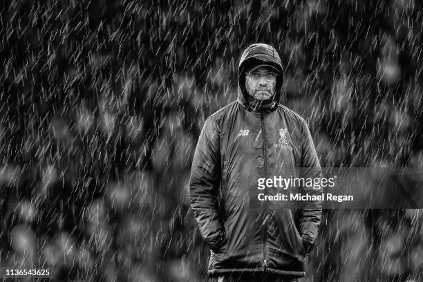 Liverpool manager Jurgen Klopp looks on during the Premier League match between Fulham FC and Liverpool FC at Craven Cottage on March 17, 2019 in...