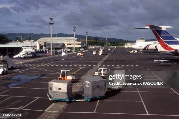 Fdf Code Aéroport International Martinique Aimé Césaire Photos and Premium High ...