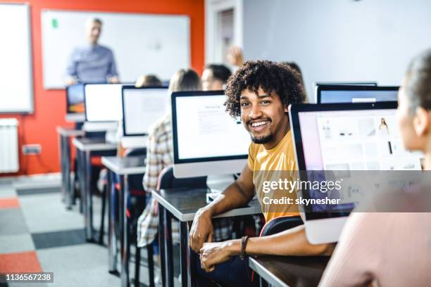 African Students In Computer Lab Black Lab Computer Photos and Premium High Res Pictures - Getty Images