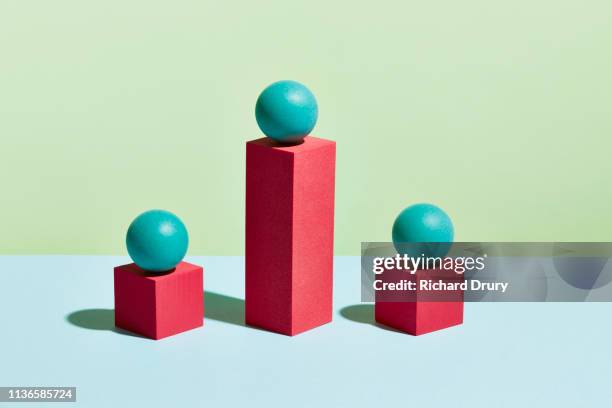 Higharchy Blocks Hierarchy Blocks Photos and Premium High Res Pictures - Getty Images