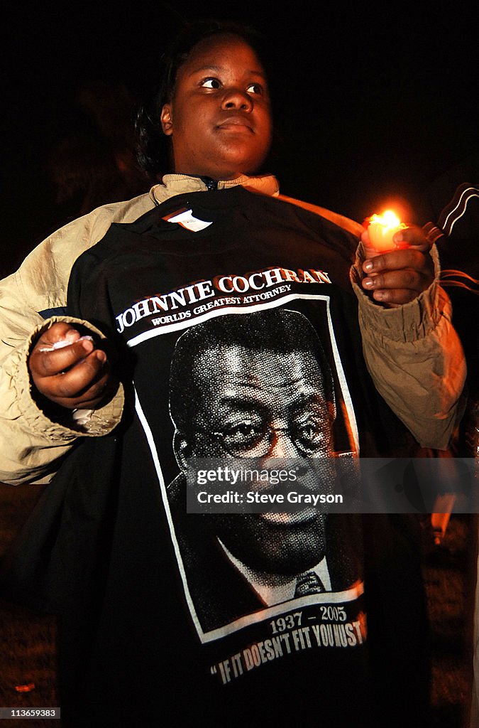 Candlelight Vigil in Memory of Johnnie L. Cochran Jr. - March 30, 2005