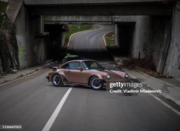 porsche 911 carrera - turbocharger stock pictures, royalty-free photos & images