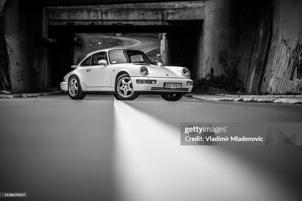 Porsche 911 Carrera