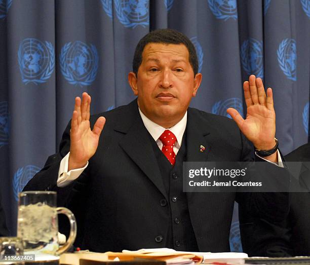 Hugo Ch 24,004 Hugo Chávez Photos & High Res Pictures - Getty Images