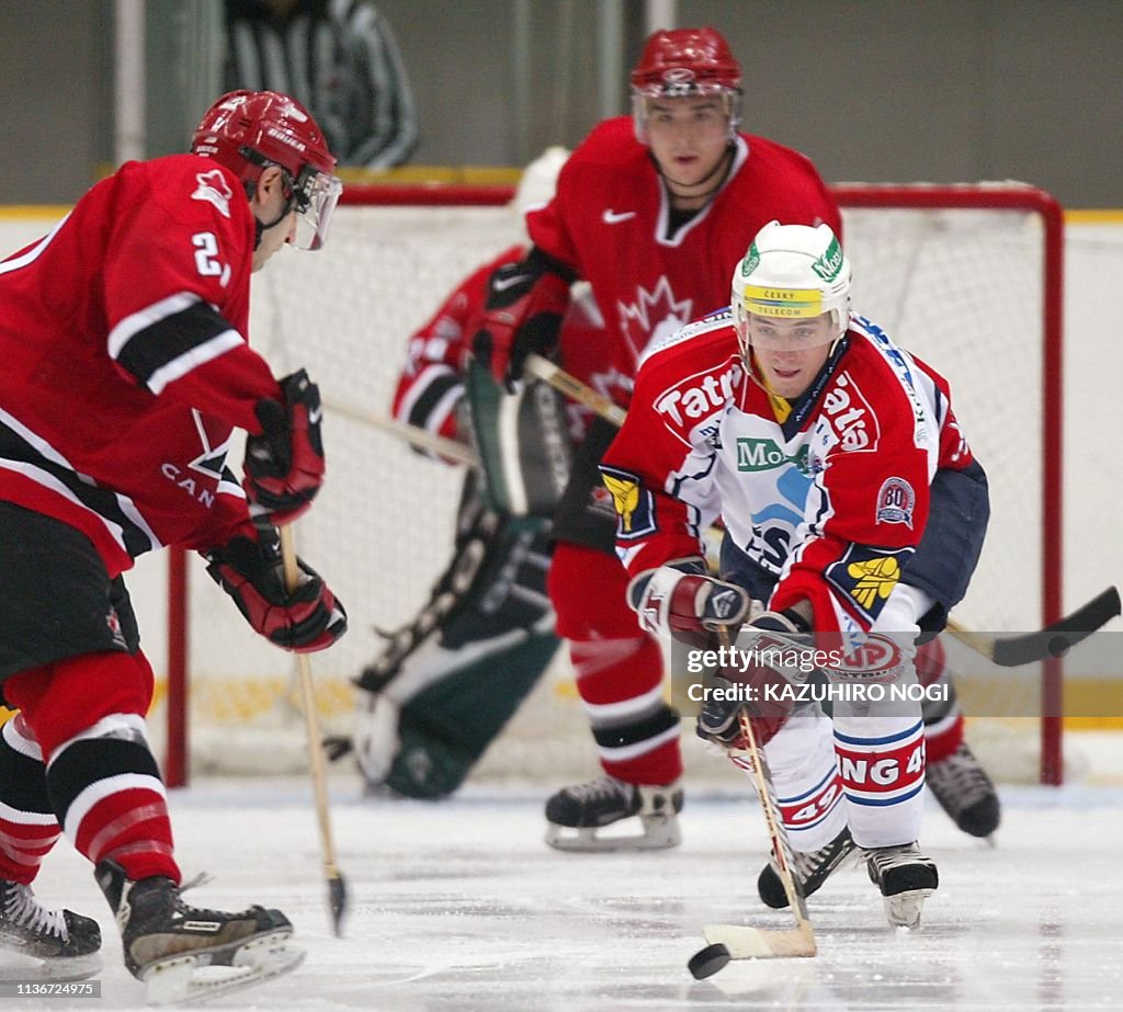 ICE HOCKEY-NAGANO CUP-CZECH-CANDA-7