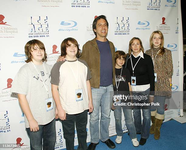 Ray Romano and family during "Ice Age The Meltdown" DVD Release in Beverly Hills - November 16, 2006 in Beverly Hills, California, United States.