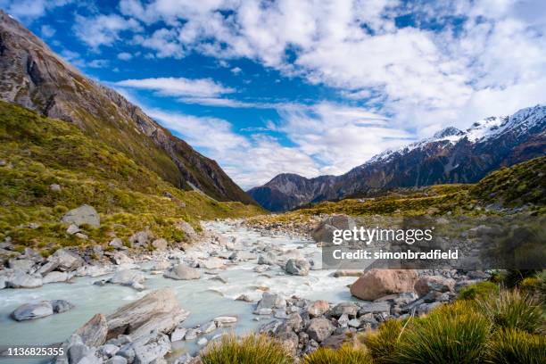 mt cook nationalpark szenisch - nationalpark mount cook stock-fotos und bilder