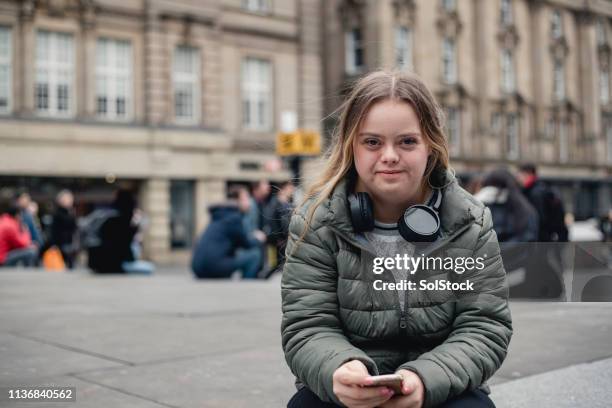 portrait of a young female adult - disabilitycollection fotografías e imágenes de stock