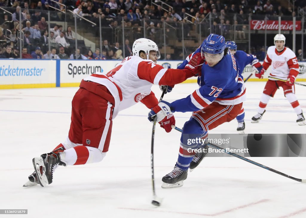 Detroit Red Wings v New York Rangers