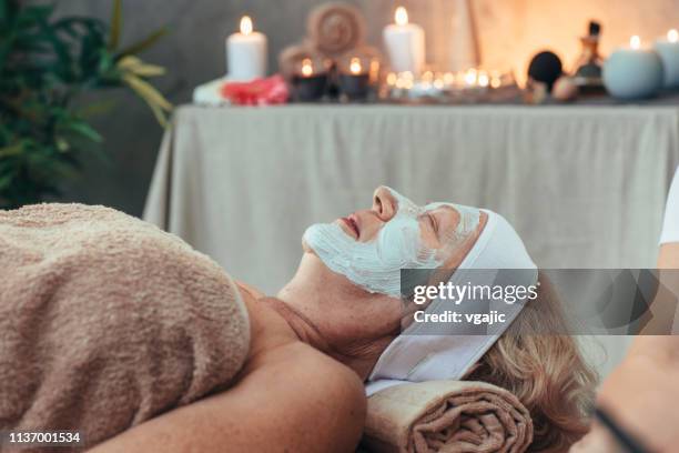 Message Hd 210 Hd Massage Stock Photos, High-Res Pictures, and Images - Getty Images