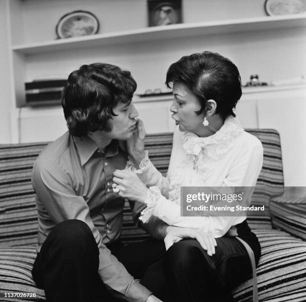 American musician and entrepreneur Mickey Deans and American actress, singer, dancer, and vaudevillian Judy Garland on the day before their wedding,...