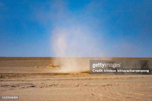 desert storm - desert dust cloud stock pictures, royalty-free photos & images