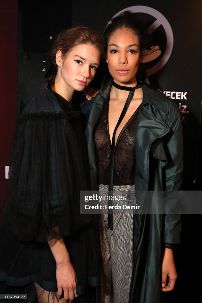 Ozlem Kaya - Backstage - Mercedes-Benz Fashion Week Istanbul - March 2019