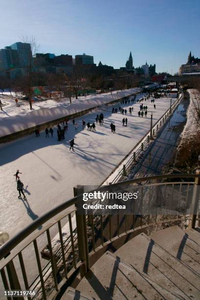rideau canal in ottawa - rideau canal stock pictures, royalty-free photos & images