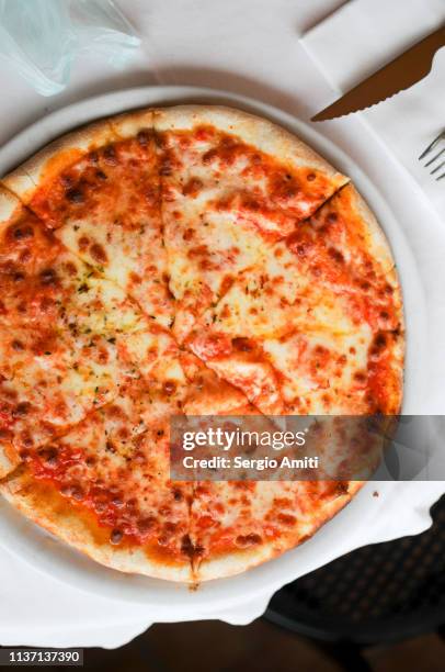 margherita pizza - margarita stock pictures, royalty-free photos & images