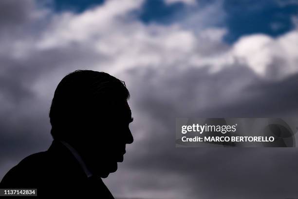 Napoli's Italian coach Carlo Ancelotti attends the Italian Serie A football match Chievo Verona vs Napoli on April, 2019 at the Marcantonio-Bentegodi...