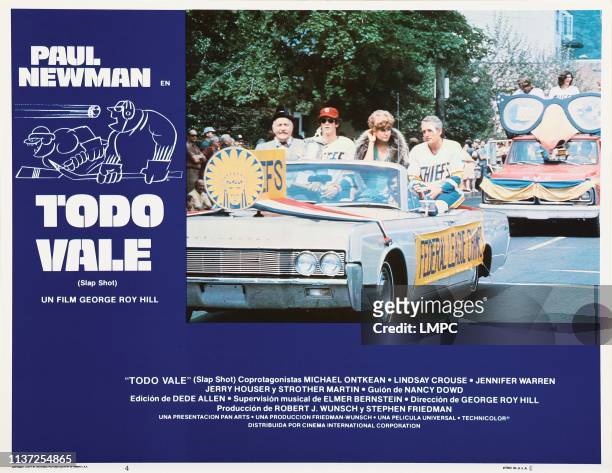 Slap Shot, lobbycard, , from left: Strother Martin, Michael Ontkean, Lindsay Crouse, Paul Newman, 1977.