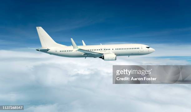 gerneric aircraft in flight - aeroplano foto e immagini stock