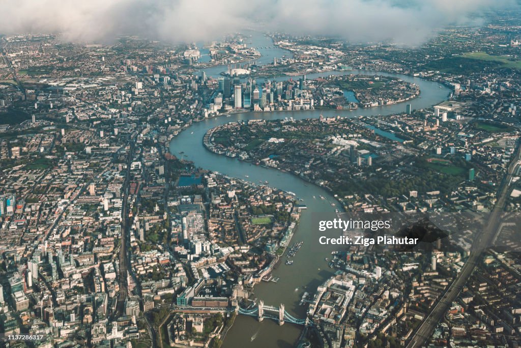 Vista aérea del río Támesis en Londres