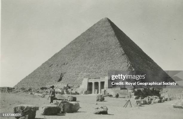 George Rendel 3,933 Sand Pyramid Stock Photos, High-Res Pictures, and Images - Getty ...