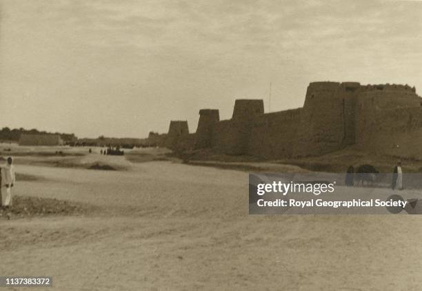 George Rendel Saudi Hofuf Photos and Premium High Res Pictures - Getty Images