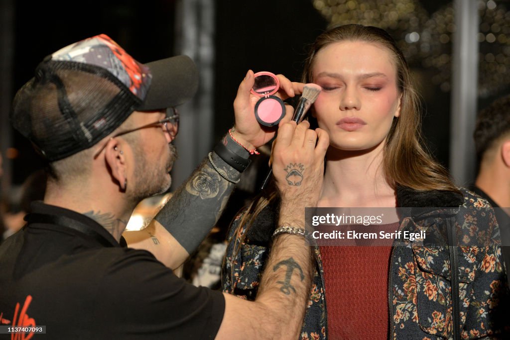 Ezra Tuba - Backstage - Mercedes-Benz Fashion Week Istanbul - March 2019