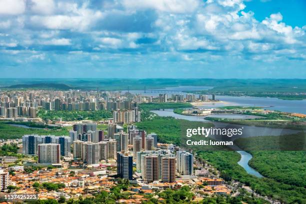 aracaju, hauptstadt des bundesstaates sergipe - sergipe stock-fotos und bilder