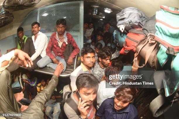 Pushpak Rath Pushpak Photos and Premium High Res Pictures - Getty Images