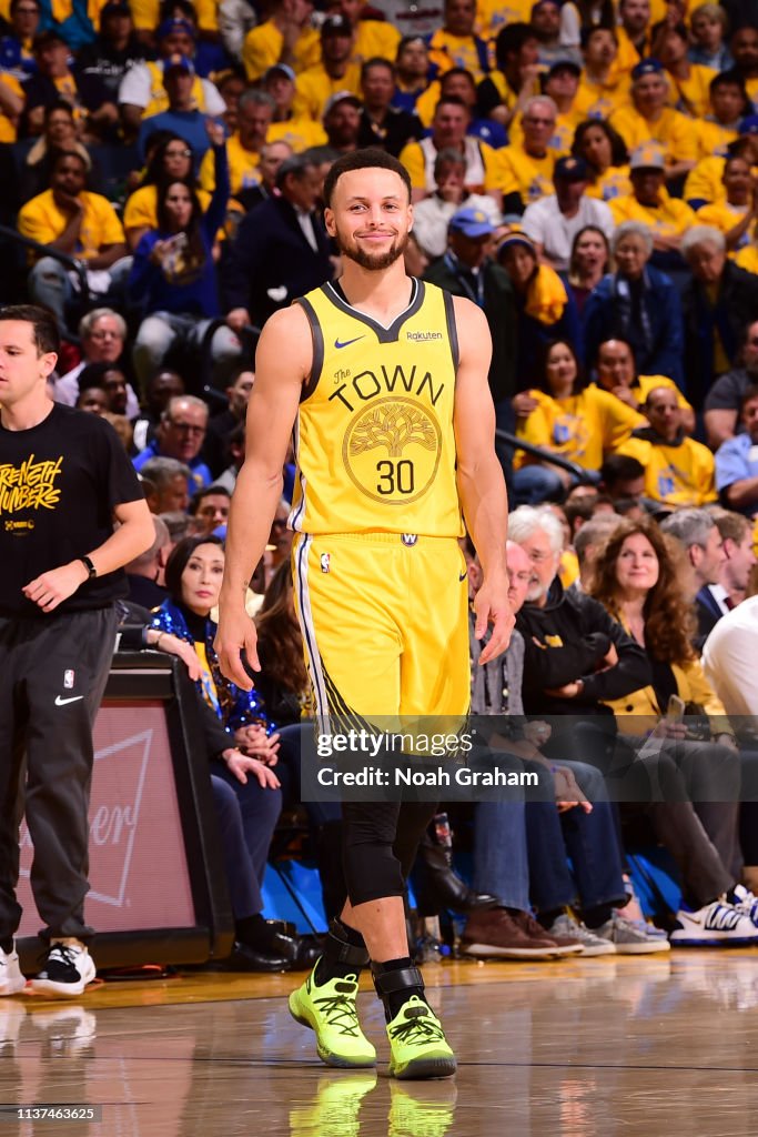 LA Clippers v Golden State Warriors - Game Two