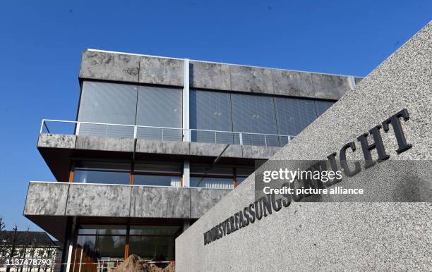 April 2019, Baden-Wuerttemberg, Karlsruhe: Exterior view of the Federal Constitutional Court. The Second Senate of the court is negotiating the...