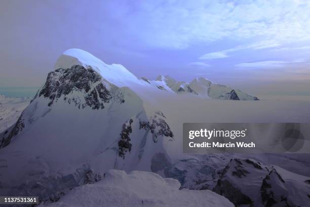 breithorn, the alps in the setting sun - howse peak 個照片及圖片檔