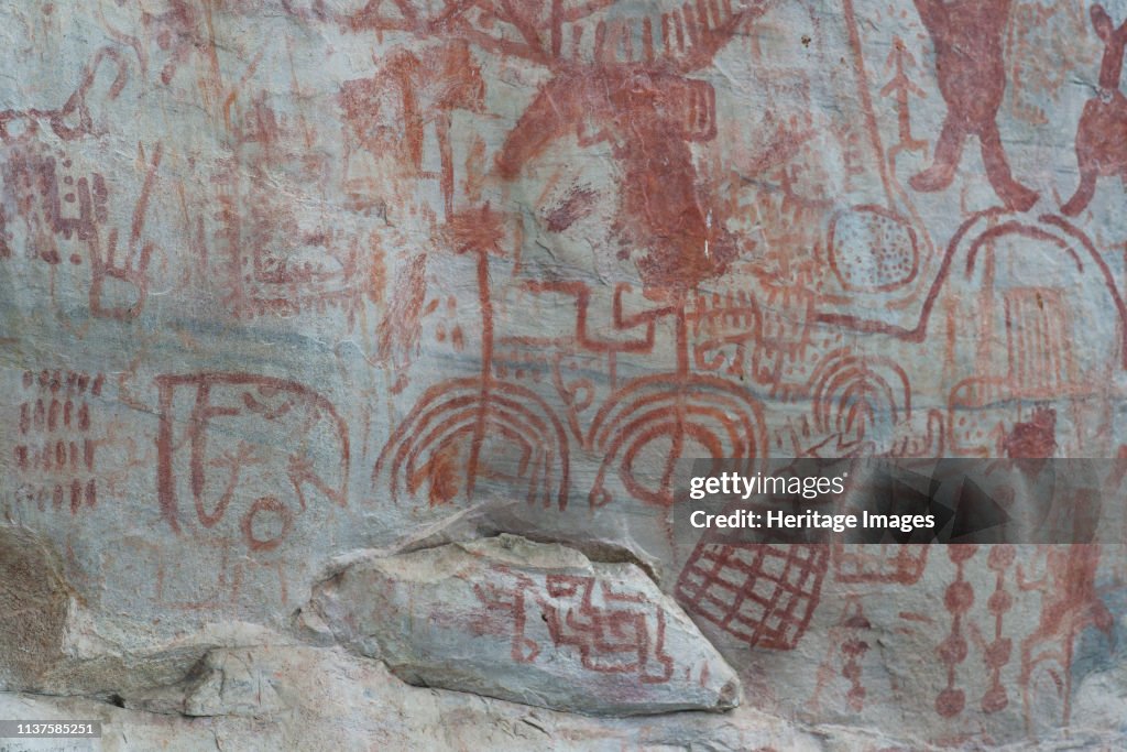Pictred Rocks History Pictography, Rock Painting, Pictograms, despicting hunting scenes ...