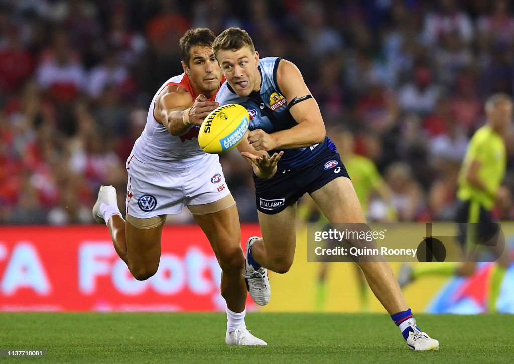 AFL Rd 1 - Western Bulldogs v Sydney