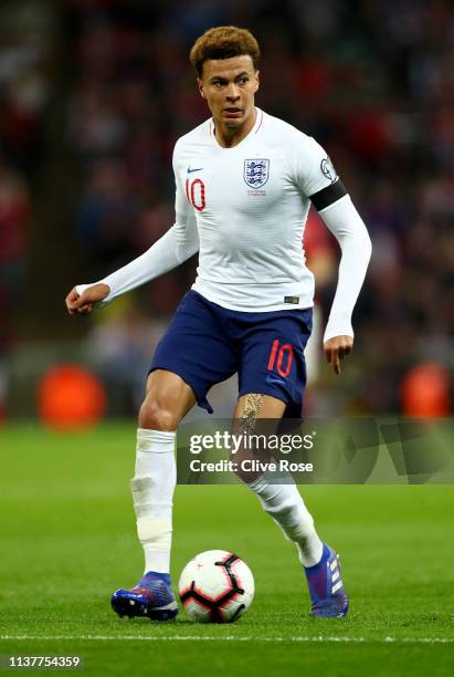 Dele Alli of England runs with the ball during the 2020 UEFA European Championships Group A qualifying match between England and Czech Republic at...