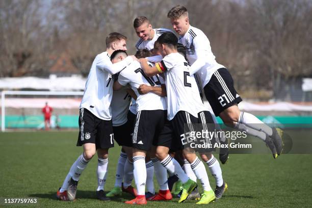 Karim Adeyemi of Germany U17 celebrates his team's first goal with team mates during the UEFA Elite Round match between Germany U17 and Iceland U17...