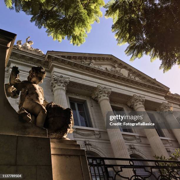 musée des arts décoratifs de buenos aires - arts décoratifs photos et images de collection
