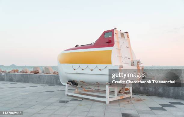 Wooden Raft Rescued 54 Shipwrecked Raft Rescue Stock Photos, High-Res Pictures, and Images ...