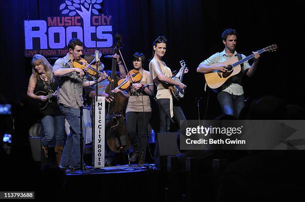 Sandy Cherryholmes, BJ Cherryholmes, Jerry Cherryholmes, Molly Cherryholmes, Cia Cherryholmes and Skip Cherryholmes of Cherryholmes perform at The...