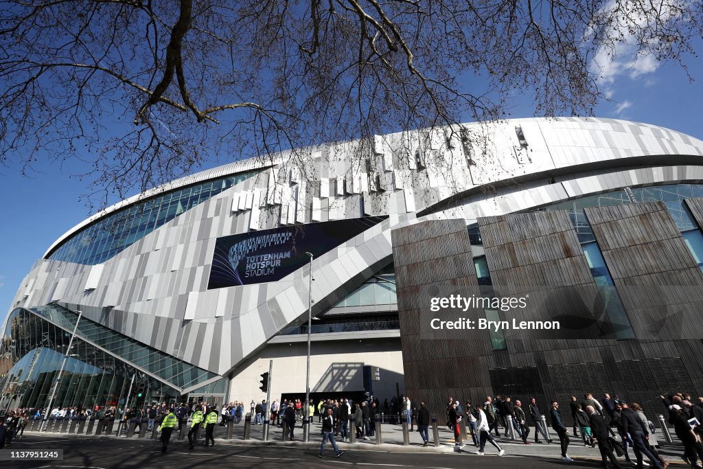 Tottenham Hotspur v Southampton - U18 Premier League