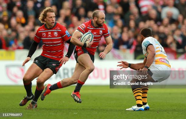 Charlie Sharples of Gloucester charges upfield during the Gallagher Premiership Rugby match between Gloucester Rugby and Wasps at Kingsholm Stadium...