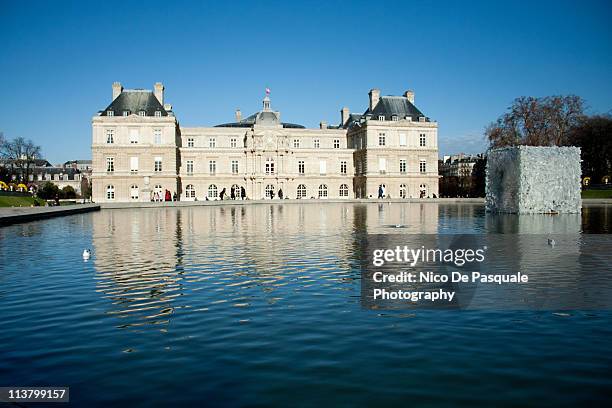 palais du luxembourg - senaat stockfoto's en -beelden