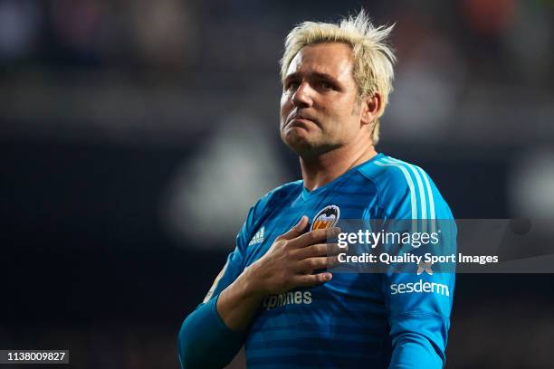 Santiago Canizares of Valencia Legends reacts after the friendly match of the celebrations of the club’s 100 year history between Valencia Legends...